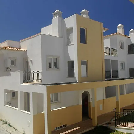 Smy Santa Eulalia Algarve אלבופיירה
