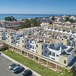Smy Santa Eulalia Algarve מלון דירות אלבופיירה