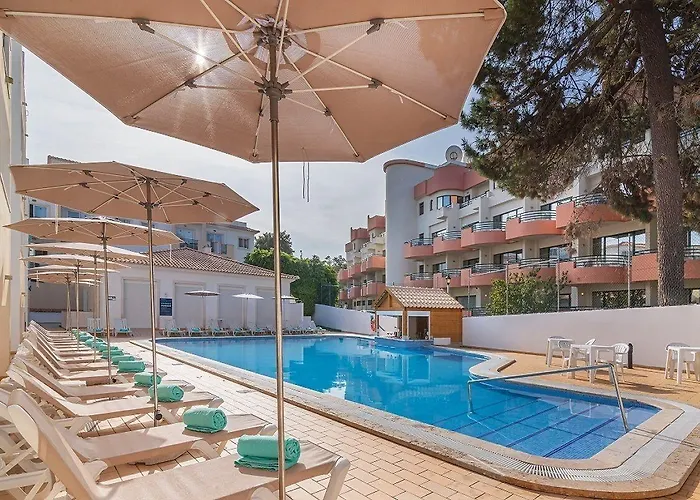 Smy Santa Eulalia Algarve 公寓式酒店 3*