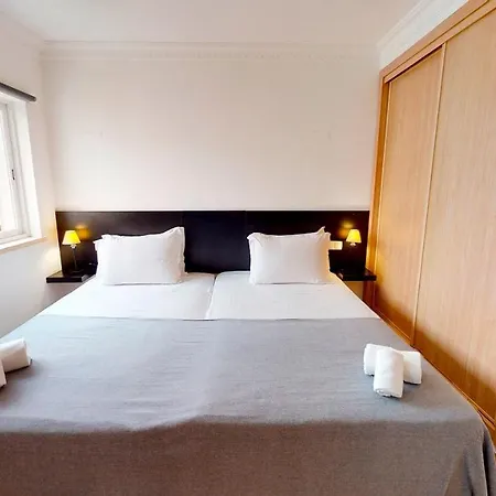 Smy Santa Eulalia Algarve 아파트호텔 3*