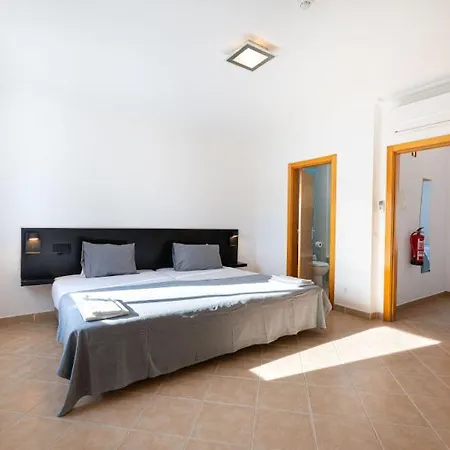 Smy Santa Eulalia Algarve 아파트호텔 3*